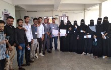 عميد كلية المجتمع عدن يحضر مناقشة مشاريع تخرج (صور)